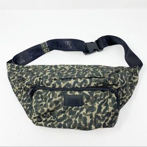 PINK VICTORIA’S SECRET CAMO AMIMAL PRINT FANNY BACK